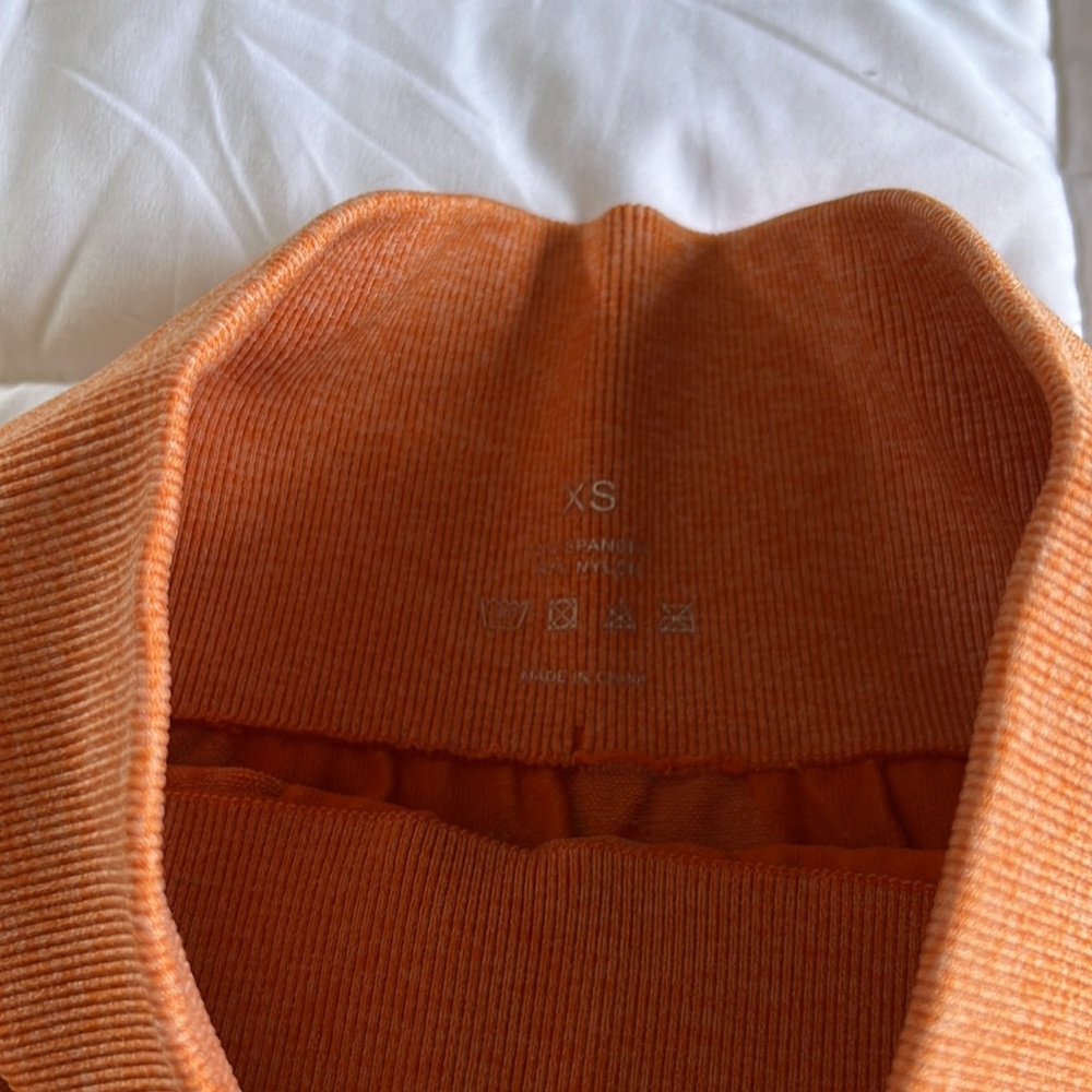 NVGTN biker shorts - Picture 3 of 3